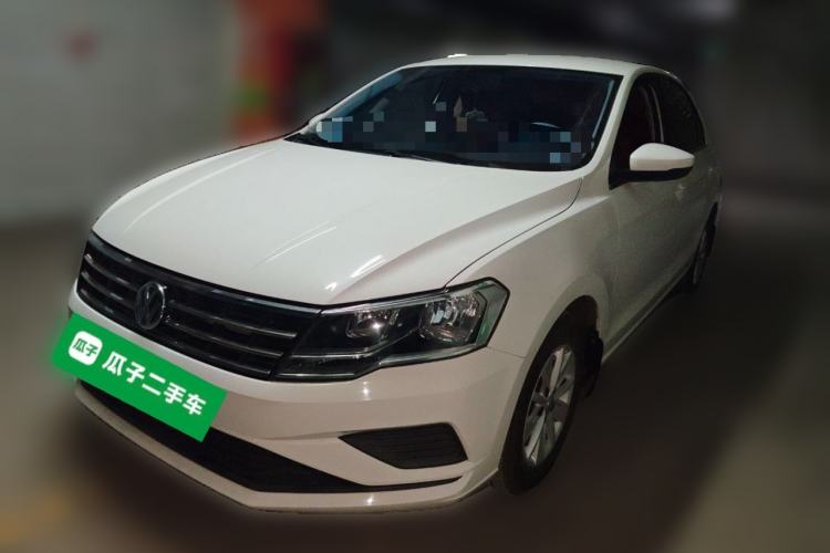 Used Volkswagen Jetta 2017 1.4L Manual Fashion Edition
