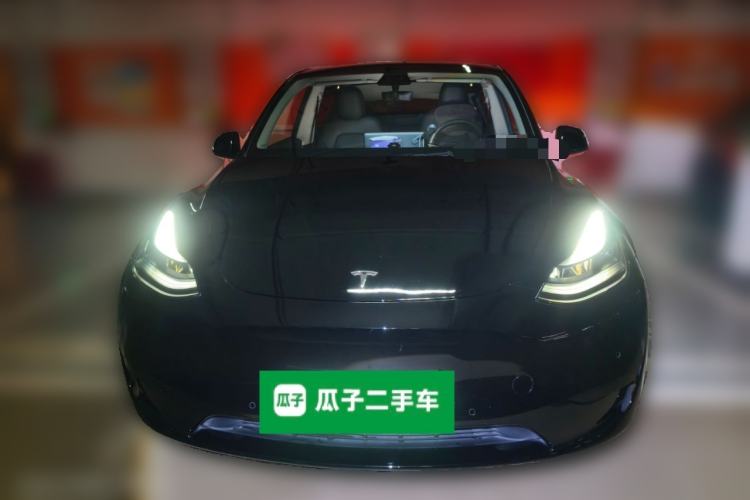 Used Tesla Model Y 2023 Rear-Wheel-Drive Version Front