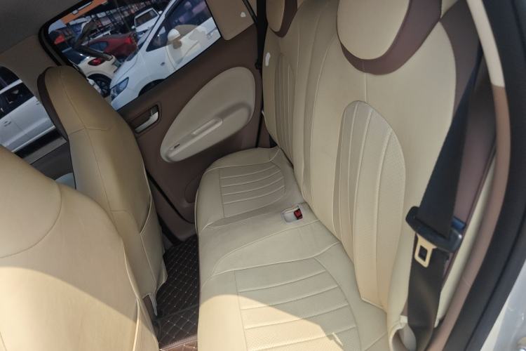 Used Wuling Hongguang MINIEV 2025 Four-Door Version Advanced Edition Left Rear Seat