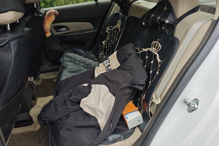 Used Chevrolet Cruze 2015 1.5L Classic SE MT Left Rear Seat