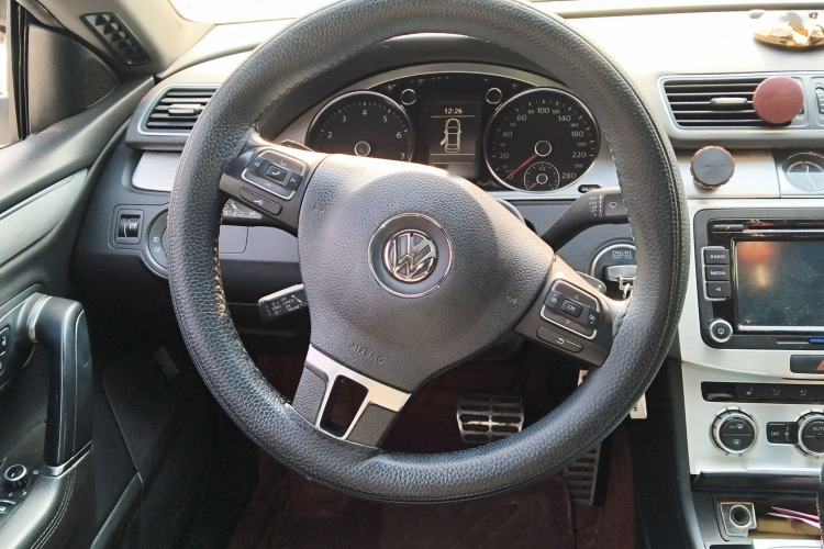 Used Volkswagen FAW-Volkswagen CC 2013 1.8TSI Prestige Model Steering Wheel