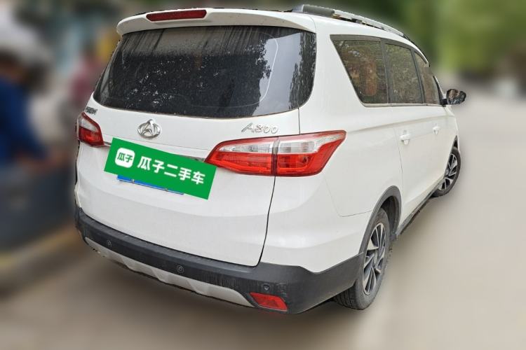 Used CHANGAN OSHAN A800 2017 1.6L Manual Comfort Model Rear Right 45 Deg