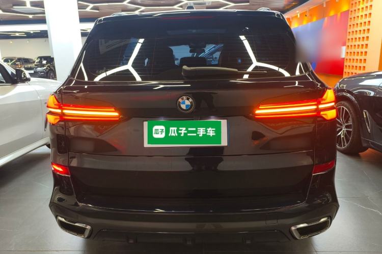 Used BMW X5 2023 xDrive 40Li M Sport Night Edition Package