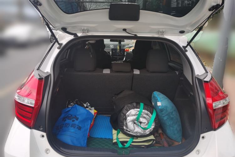 Used Toyota YARiS L Zhi Xuan 2022 1.5L CVT Leading PLUS Edition
