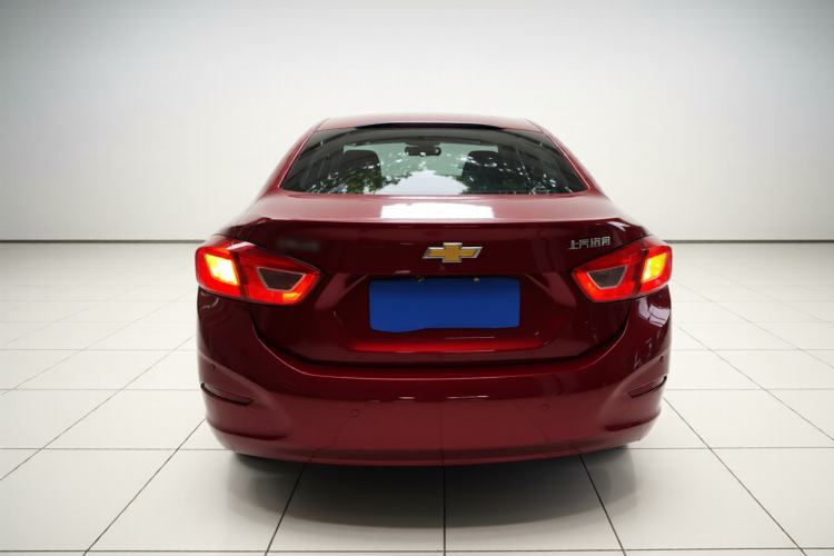 Used Chevrolet Cruze 2017 1.5L Automatic Pioneer Sunroof Edition
