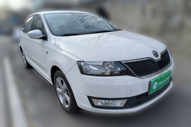 Used Skoda Rapid 2013 1.6L Manual Smart Selection Model