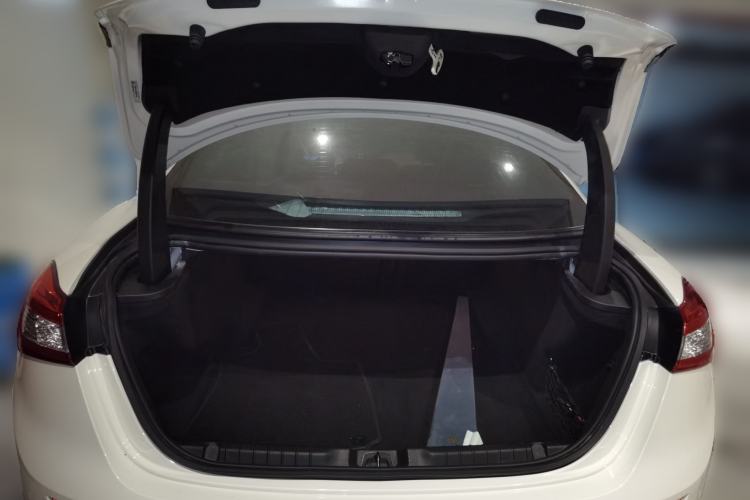 Used Maserati Ghibli 2019 3.0T Luxury Edition China V Standard Trunk