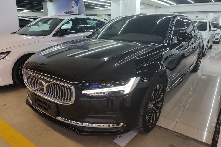 Used Volvo S90 2025 B5 Zhiyuan Luxury Edition
