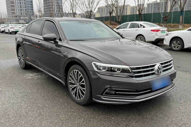 Used Volkswagen Phideon 2016 380TSI Two-Wheel-Drive Supreme Edition