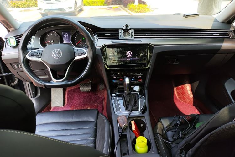 Used Volkswagen Magotan 2020 330TSI DSG Leading Model
