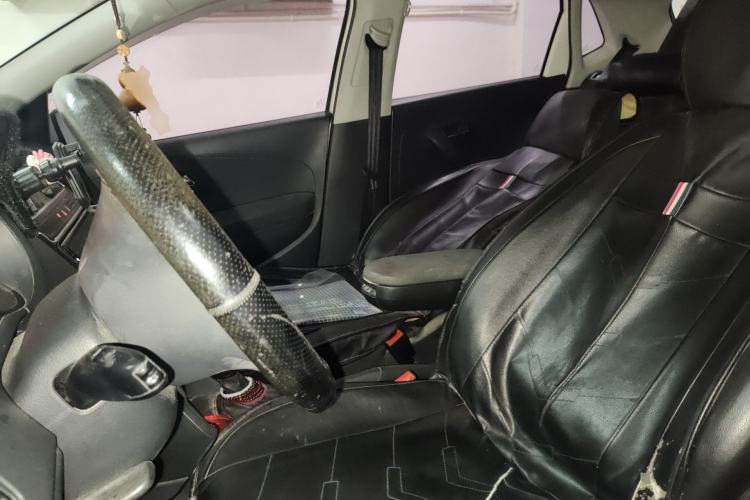 Used Volkswagen Polo 2014 1.6L Automatic Comfort Edition Left Front Seat