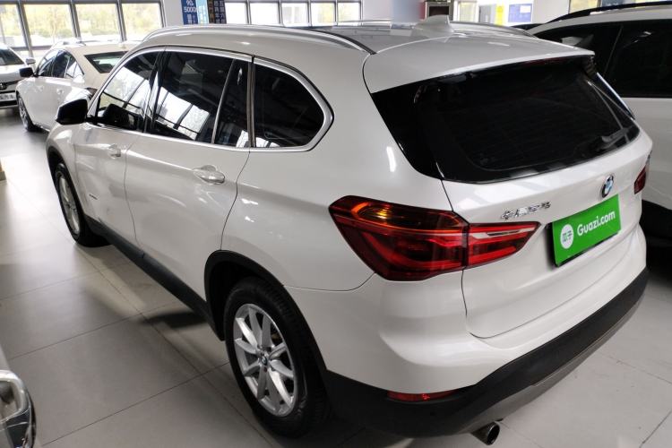 Used BMW X1 2016 sDrive18Li Fashion Model Rear Left 45 Deg