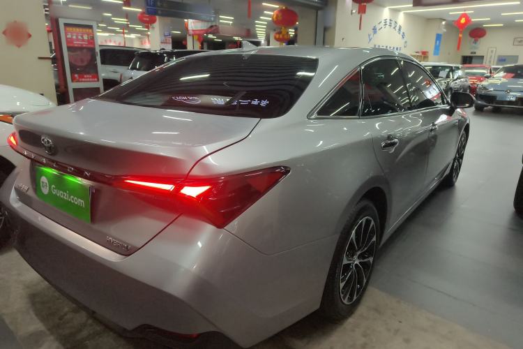 Used Toyota Avalon 2022 Dual-Engine 2.5L Luxury Edition
