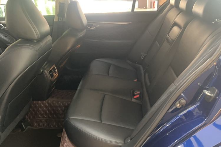 Used Infiniti Q50L 2018 2.0T Comfort Edition China VI Standard