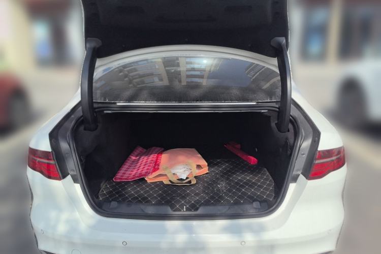 Used Jaguar XEL 2020 2.0T 200 PS R-DYNAMIC S Advanced Sport Edition
