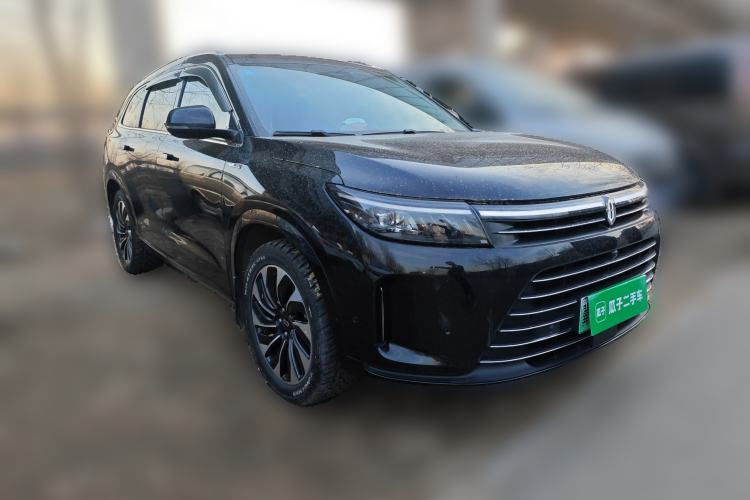 Used Hima AITO M7 2022 1.5T Four-Wheel Drive Luxury Edition Front Right 45 Deg