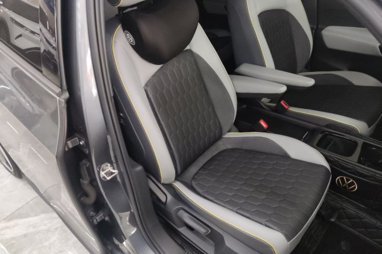 Used Volkswagen ID.3 2021 Pro Smart Edition Right Front Seat