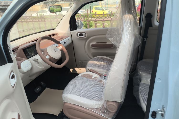 Used Bestune Pony 2026 222km Colorful Horse
