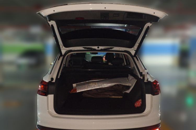 Used Volkswagen Tayron 2022 280TSI Two-Wheel Drive Luxury Smart Connectivity Version
