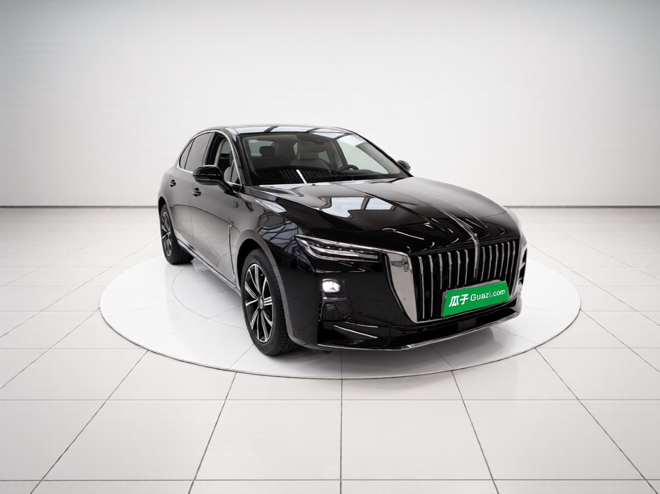 Hongqi H5 PHEV 2025 130 Super Hybrid Version — снимка 3