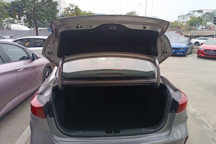 Used Changan Eado 2023 Changan Edition PLUS Blue Whale NE 1.4T GDI DCT Prestige Version
