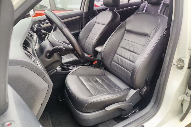 Used Volkswagen Lavida 2018 Classic 1.5L Automatic Comfort Edition China VI Standard