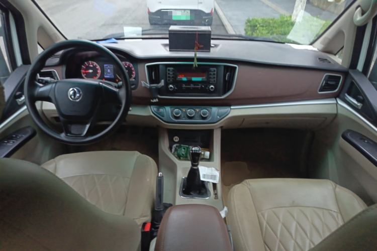 Used FORTHING Lingzhi 2019 Facelifted M5L 1.6L 7-Seater Base Model China VI Standard