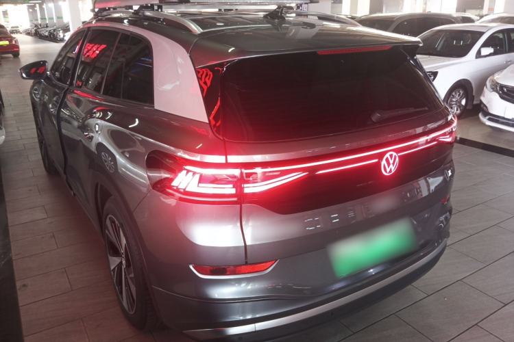 Used Volkswagen ID.6 X 2023 Pure Long-Range Version Rear Left 45 Deg