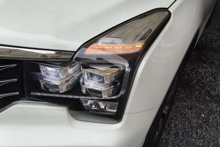 Used GAC Trumpchi GS7 2017 320T Two-Wheel-Drive Luxury Smart Connectivity Model Left Front Headlight