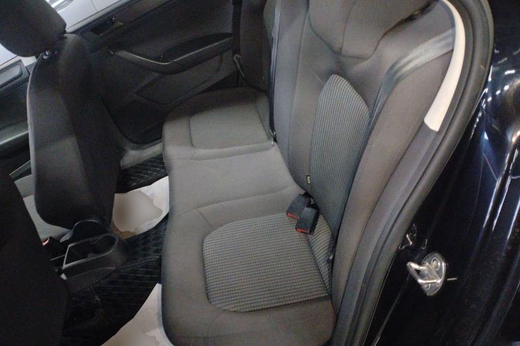 Used Volkswagen Santana 2016 1.6L Manual Fashion Edition Left Rear Seat