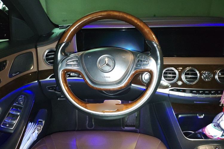 Used Mercedes-Benz Maybach S-Class 2015 S 400 4MATIC Steering Wheel
