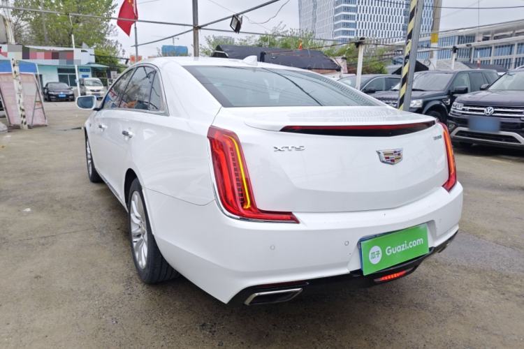Used Cadillac XTS 2018 28T Elite Edition Rear Left 45 Deg