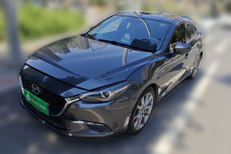 Used Mazda 3 Axela 2017 Hatchback 2.0L Automatic Sport Model China V Emission Standard