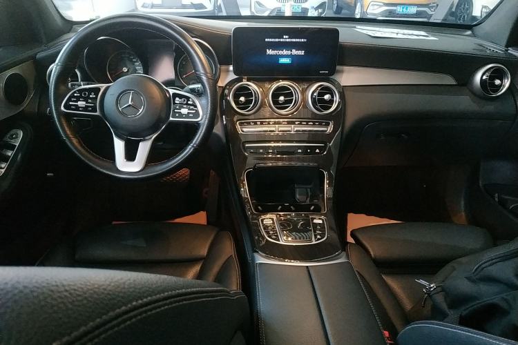 Used Mercedes-Benz GLC 2020 GLC 260 L 4MATIC Dynamic Model