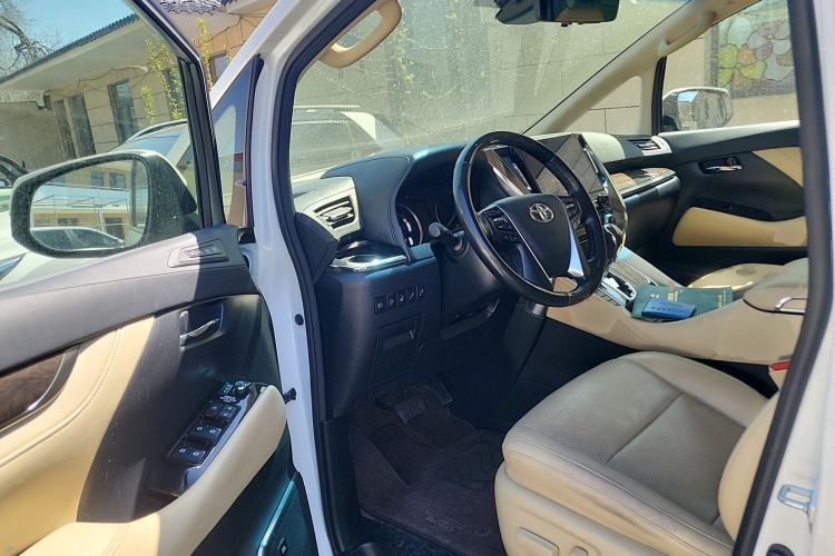 Used Toyota Alphard 2020 Dual-Engine 2.5L Prestige Edition
