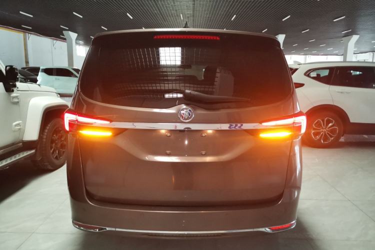 Used Buick GL8 2023 Land Executive Class Comfort Model Rear