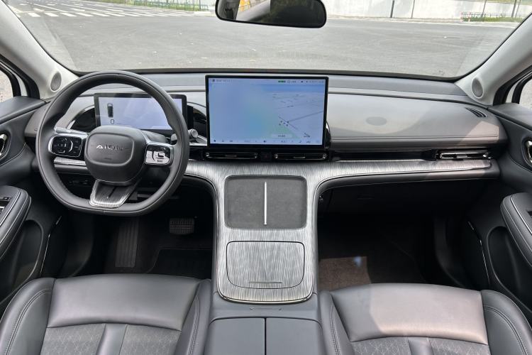 Used AION S MAX 2024 80 Star Edition Ternary Lithium Interior 3