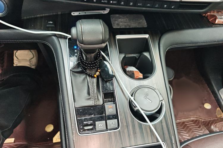 Used Toyota SIENNA 2021 2.5L Hybrid Platinum Edition
