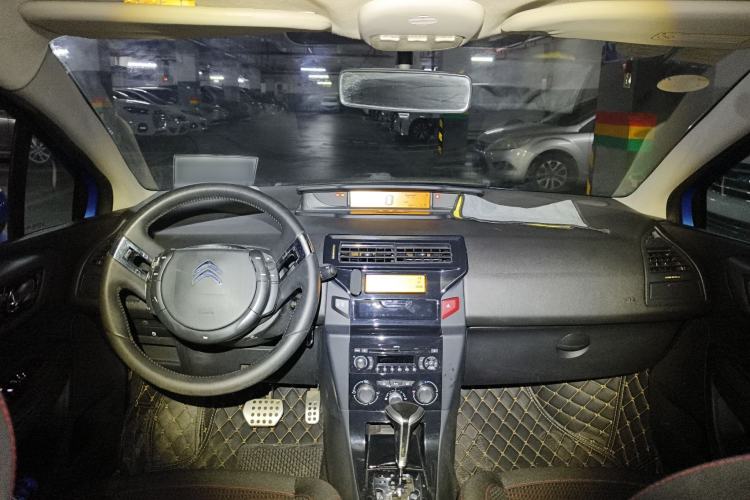 Used Citroen C-Quatre 2012 Hatchback 1.6L Automatic LeShang Model Center Console