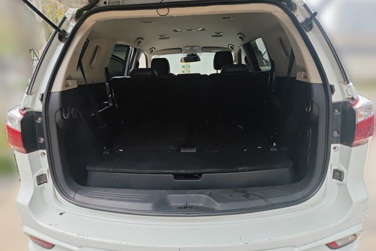 Used Isuzu mu-X 2018 1.9T Diesel Automatic 2WD Enjoyment Edition 7 Seats Trunk