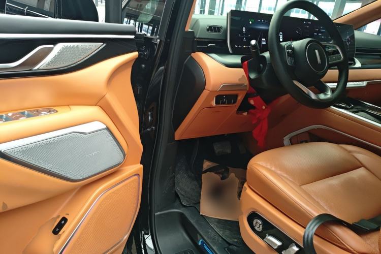 Used Wey Gaoshan 2023 Four-Wheel Drive Flagship Edition Interior 3