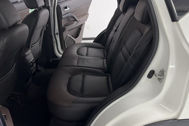 Used GAC Trumpchi GS4 2017 200T Manual Two-Wheel Drive Elite Edition