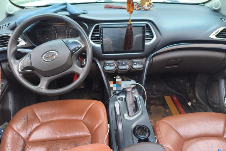 Used GAC Trumpchi GS4 2015 200T G-DCT Elite Edition Center Console