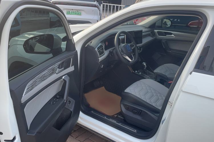 Used Volkswagen Tayron 2024 330TSI Two-Wheel Drive R-Line High-Energy Version