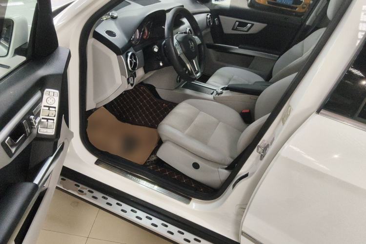 Used Mercedes-Benz GLK-Class 2015 GLK 300 4MATIC Fashion Edition Ultimate Version
