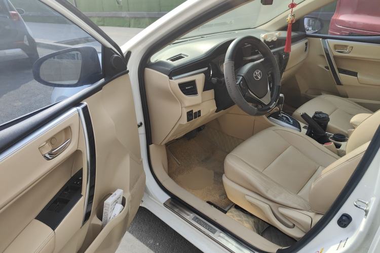 Used Toyota Corolla 2014 1.6L CVT GL-i Leather Edition