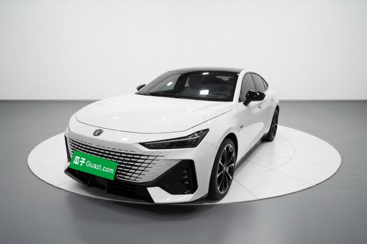 Used CHANGAN UNI-V 2022 1.5T Prestige Version