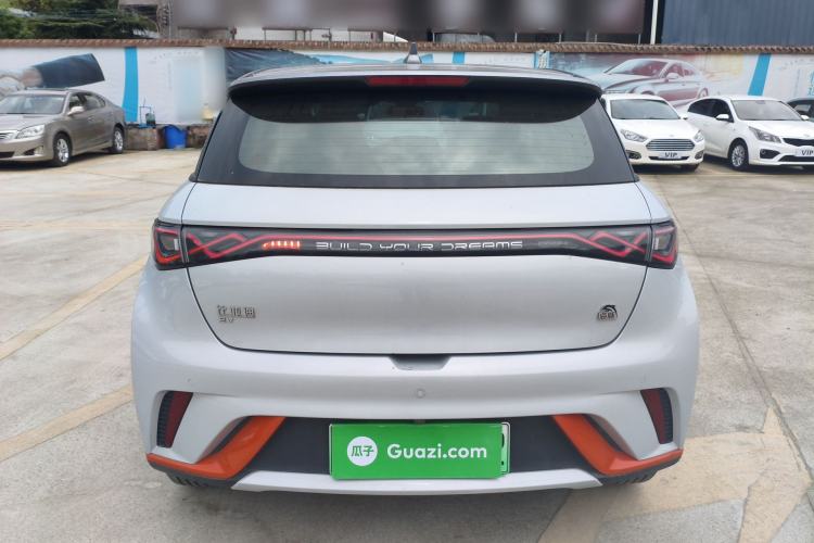 Used BYD Dolphin 2021 405 km Fashion Edition
