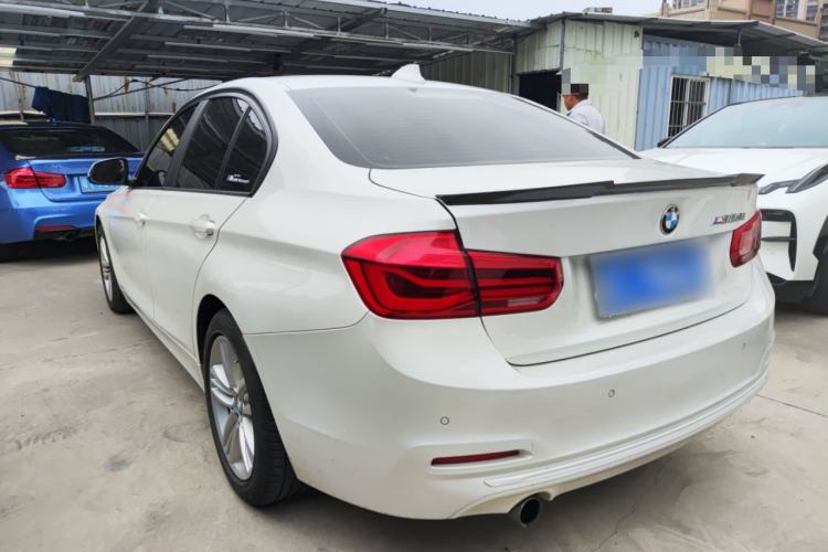 Used BMW 3 Series 2016 320i Fashion Model
