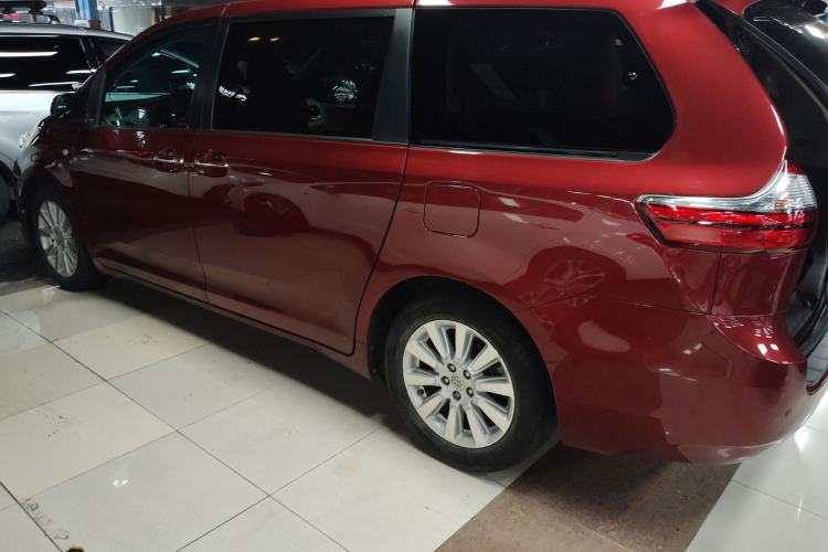 Used Toyota Sienna 2016 3.5L Two-Wheel Drive 7-Seater Parallel Import

